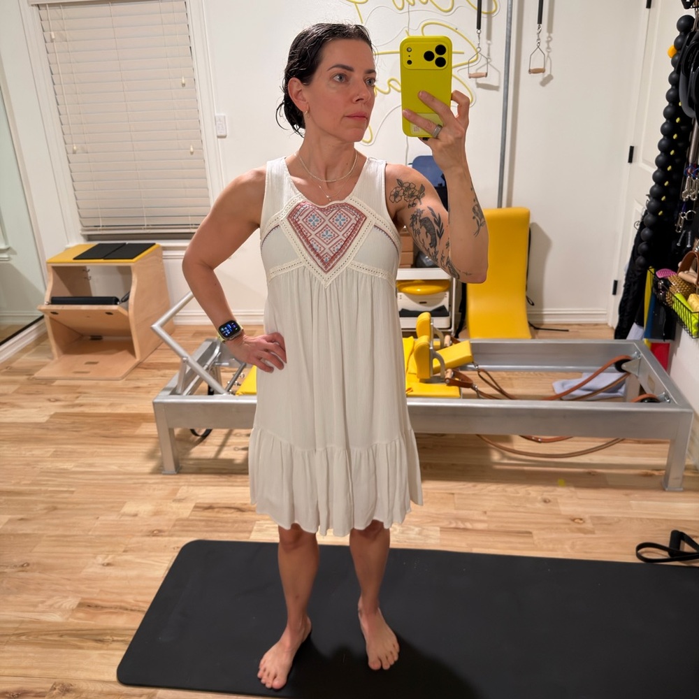 Art Class White Sleeveless Dress with Aztec Embroidery